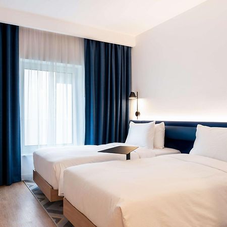 Hampton By Hilton Budapest City Centre Экстерьер фото