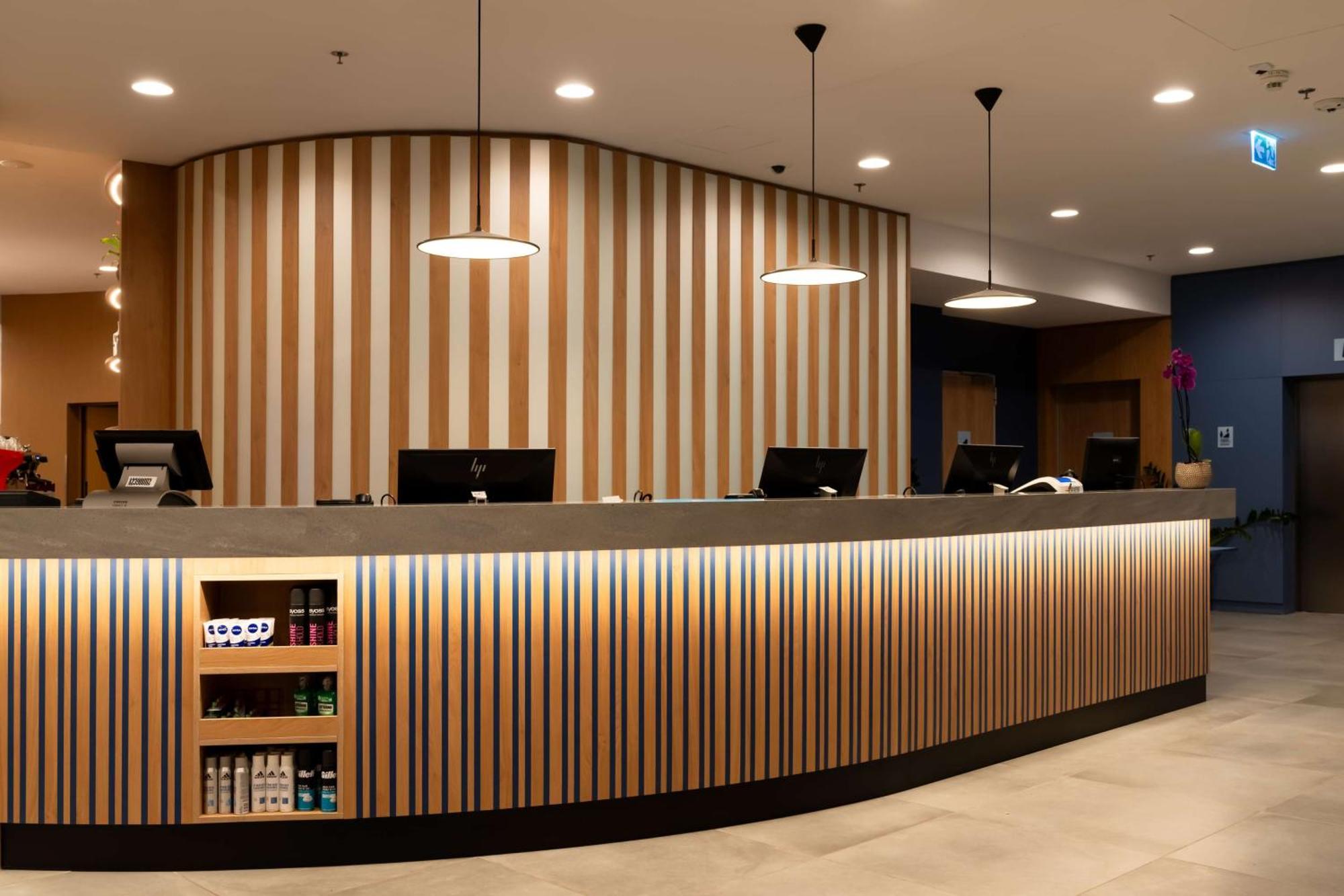 Hampton By Hilton Budapest City Centre Экстерьер фото