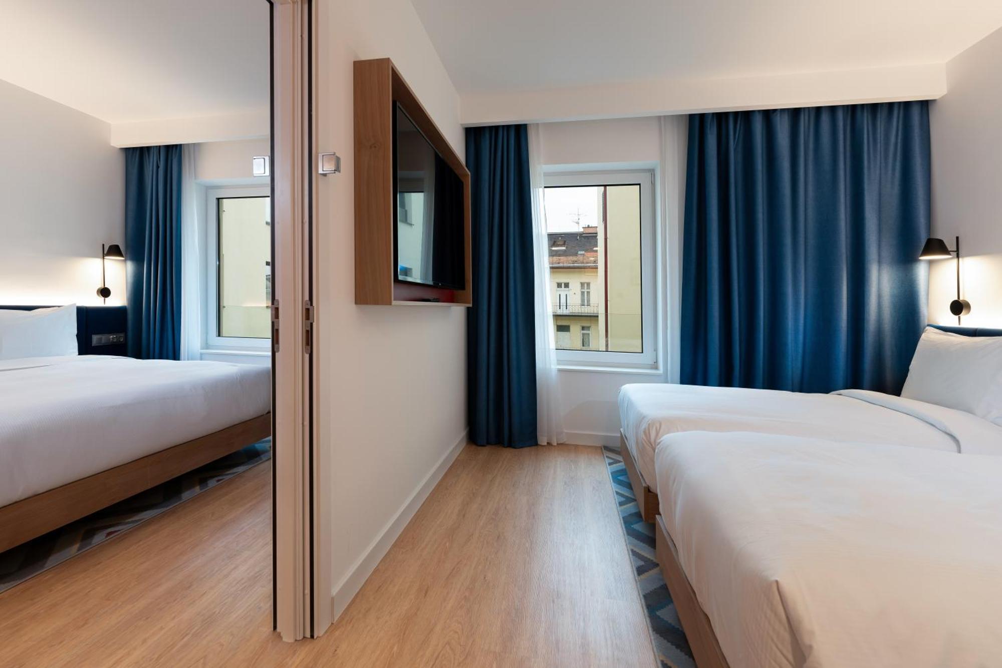 Hampton By Hilton Budapest City Centre Экстерьер фото
